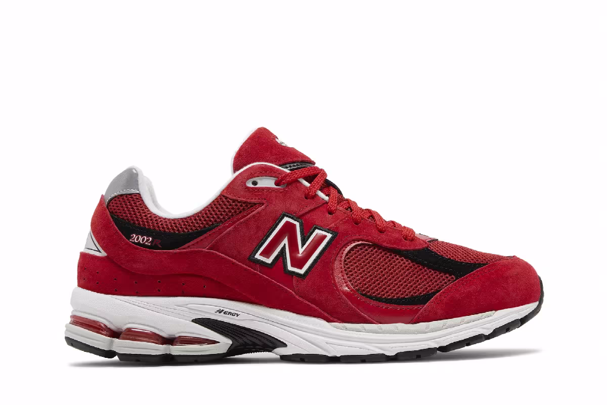 New Balance 2002R Team Red, view 2