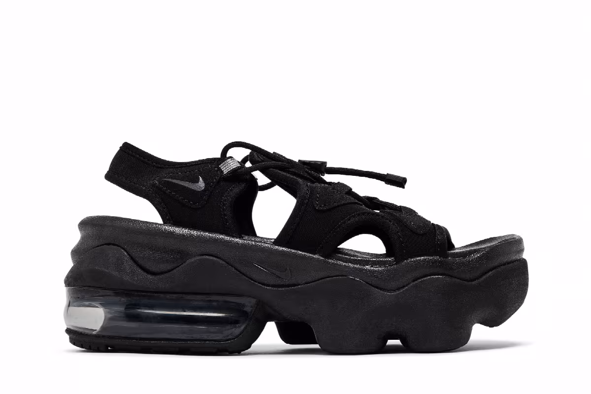 Nike Women's Air Max Koko Sandal Black, view 2