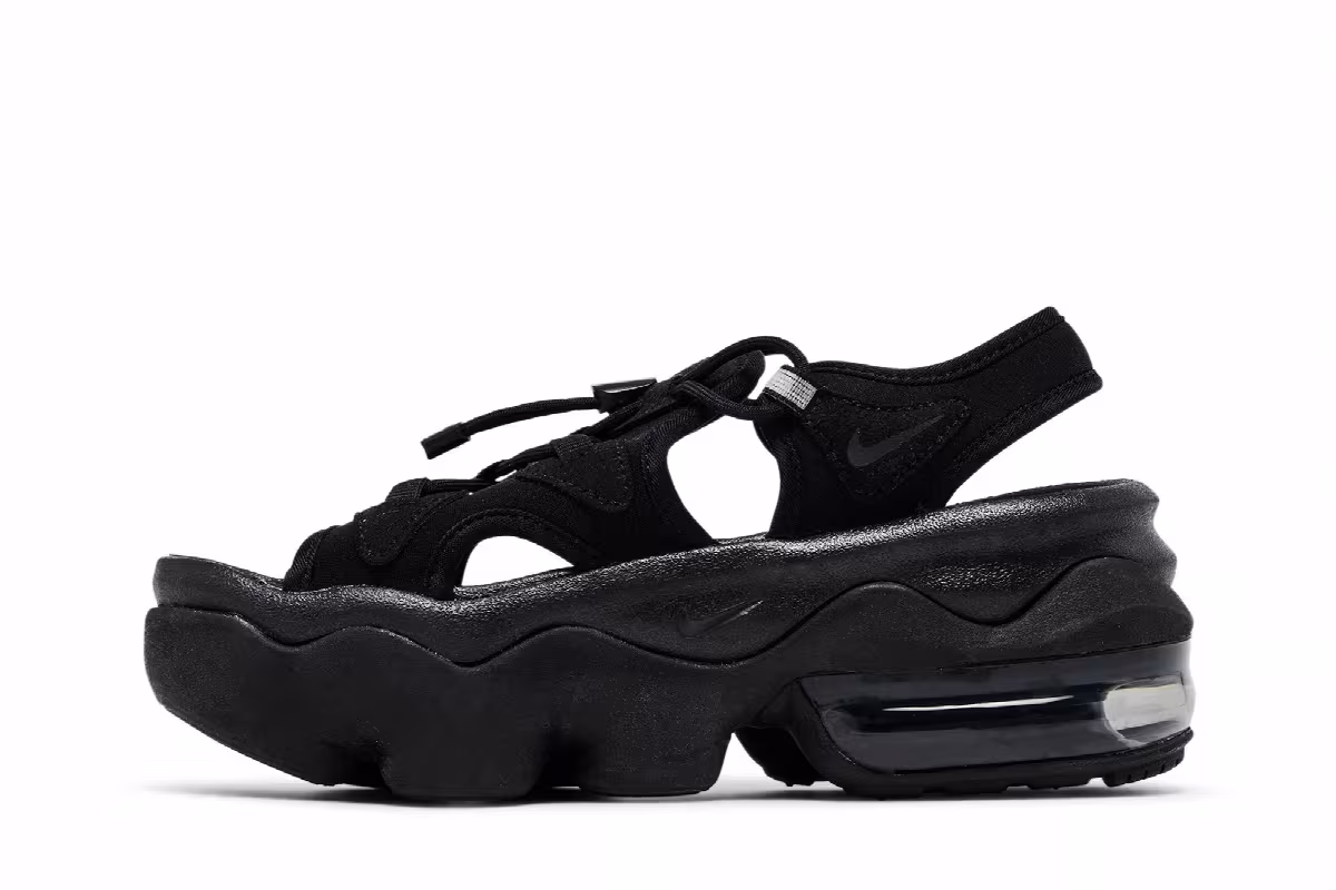 Nike Women's Air Max Koko Sandal Black, view 4