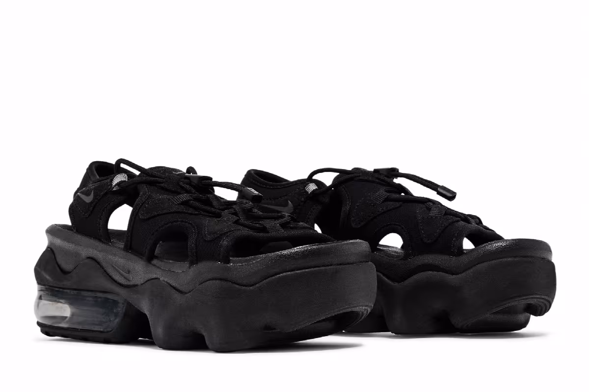 Nike Women's Air Max Koko Sandal Black, view 9