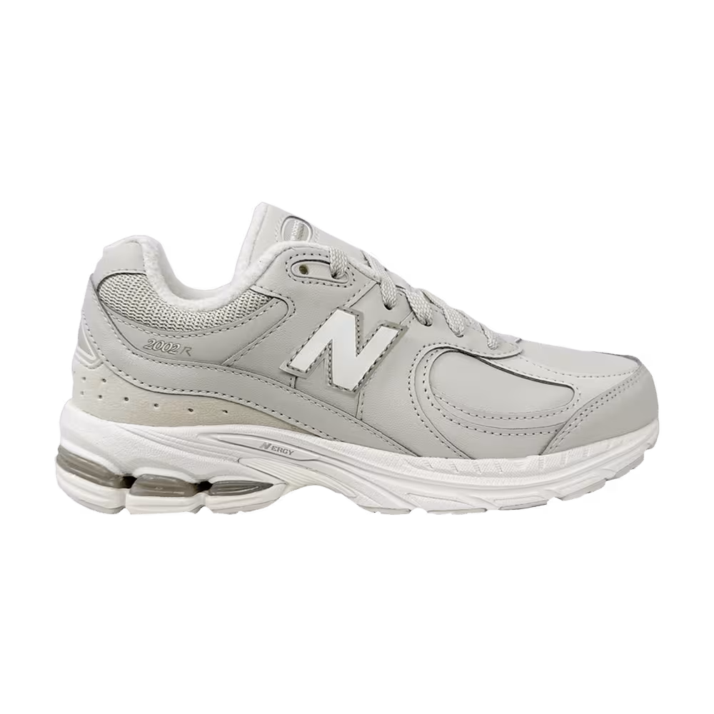 New Balance 2002R Big Kid Wide Beige Fleece Lined