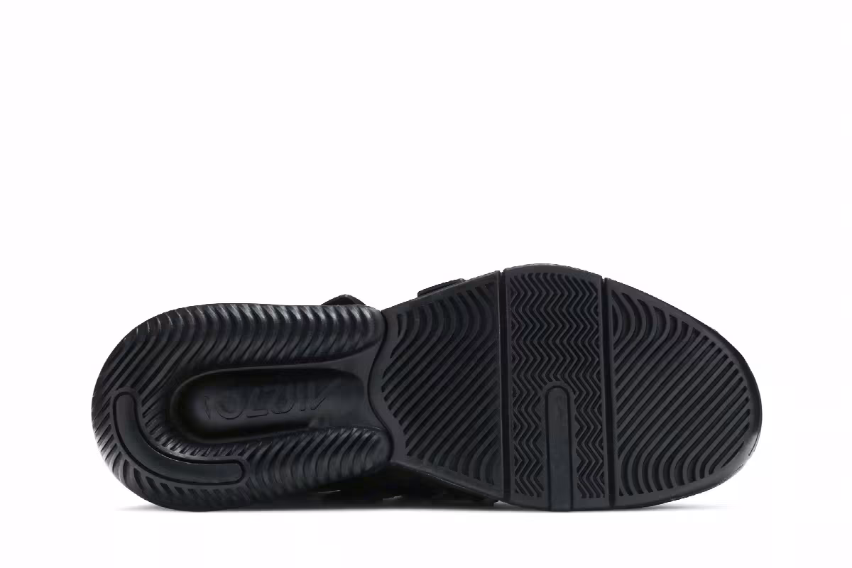 Nike Air Edge 270 Triple Black, view 5