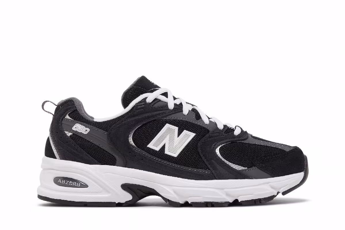 New Balance 530 Black, view 2