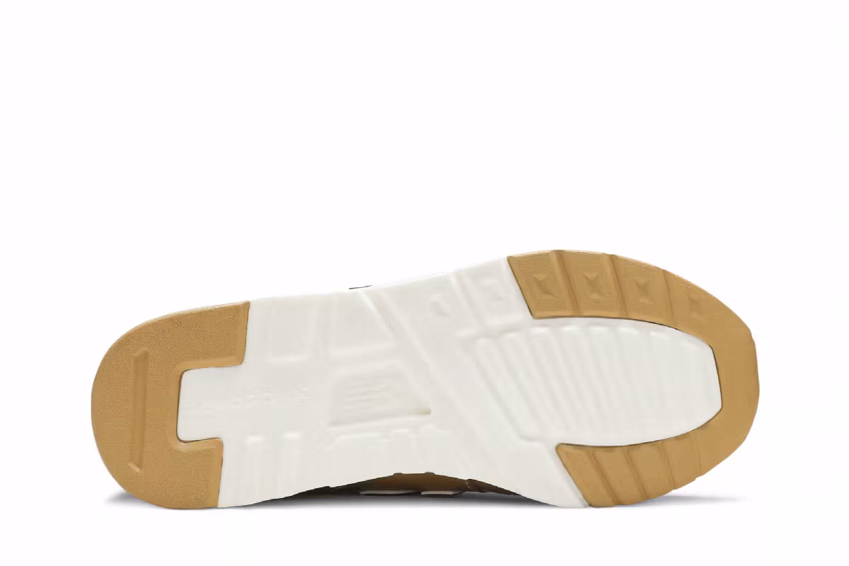 New Balance 997 Kids Classic Gold, view 5