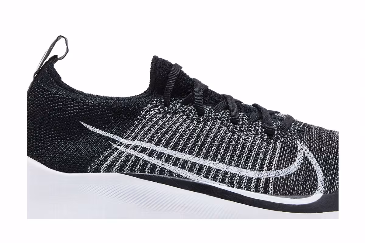 Nike Air Zoom Tempo Flyknit GS Black White Volt, view 3