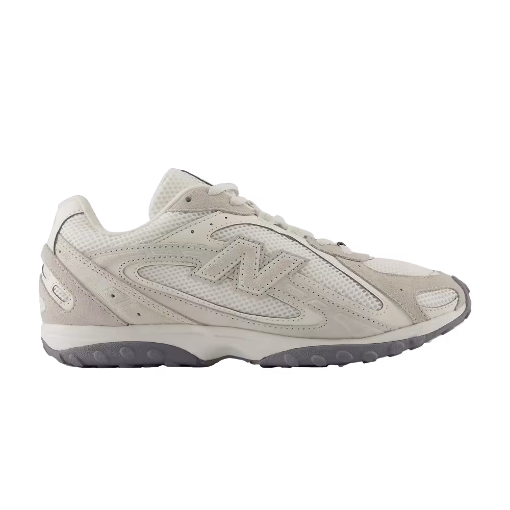 New Balance 204L Angora