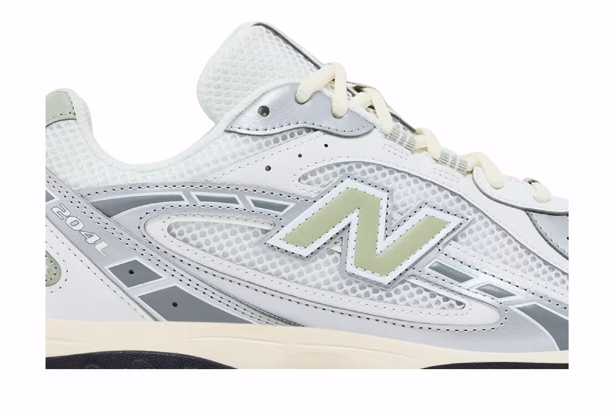 New Balance 204L Silver Metallic Sage Green, view 3