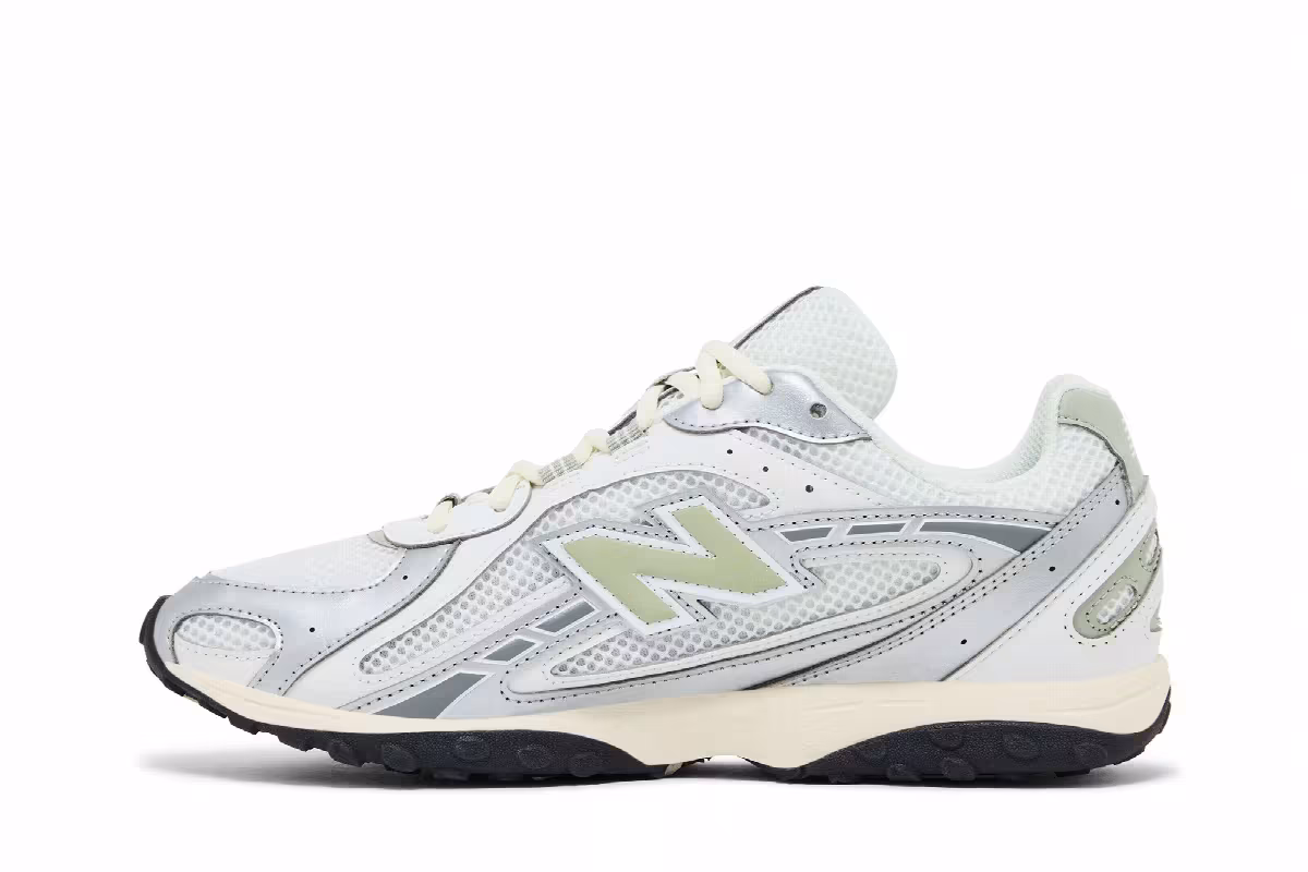 New Balance 204L Silver Metallic Sage Green, view 4