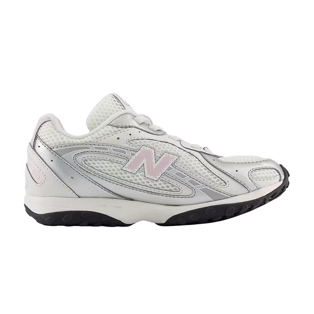 New Balance 204L Little Kid Bungee Lace White Rosewood