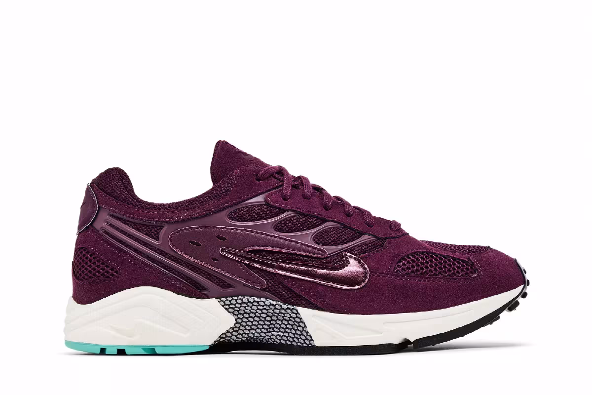 Nike Air Ghost Racer Bordeaux, view 2