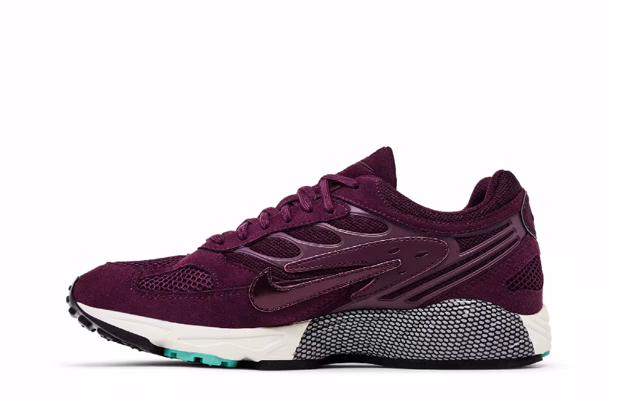 Nike Air Ghost Racer Bordeaux, view 4