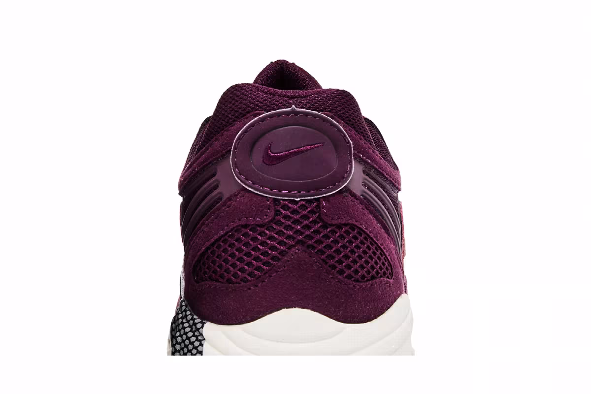 Nike Air Ghost Racer Bordeaux, view 8