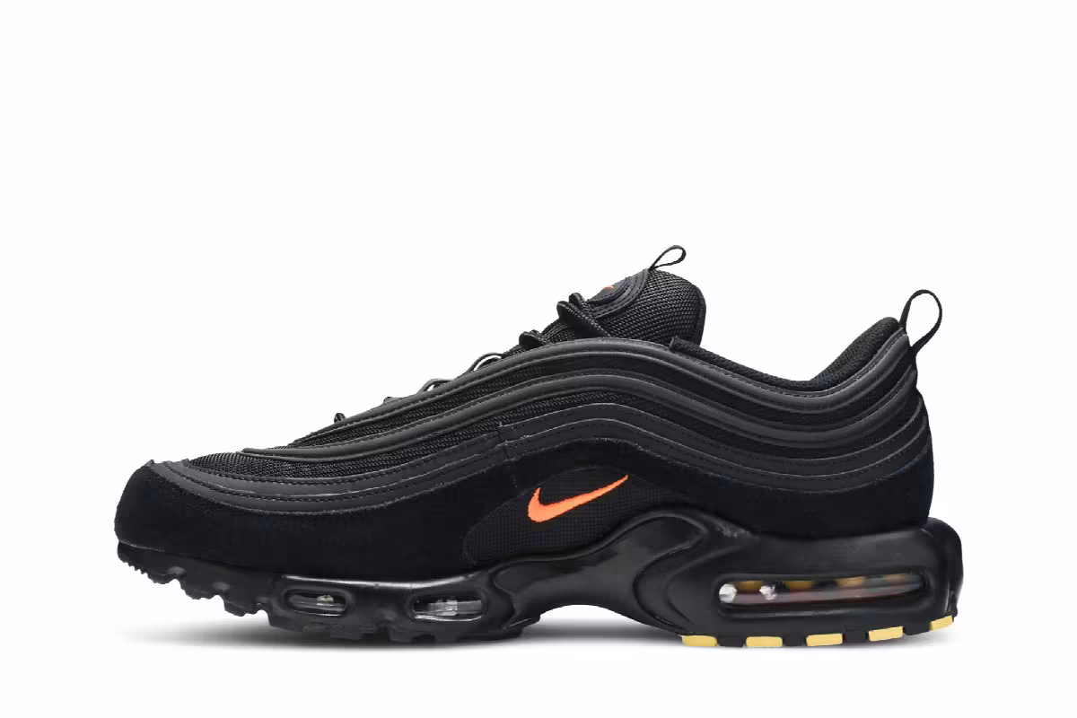 Nike Air Max Plus 97 Black Hyper Crimson, view 4