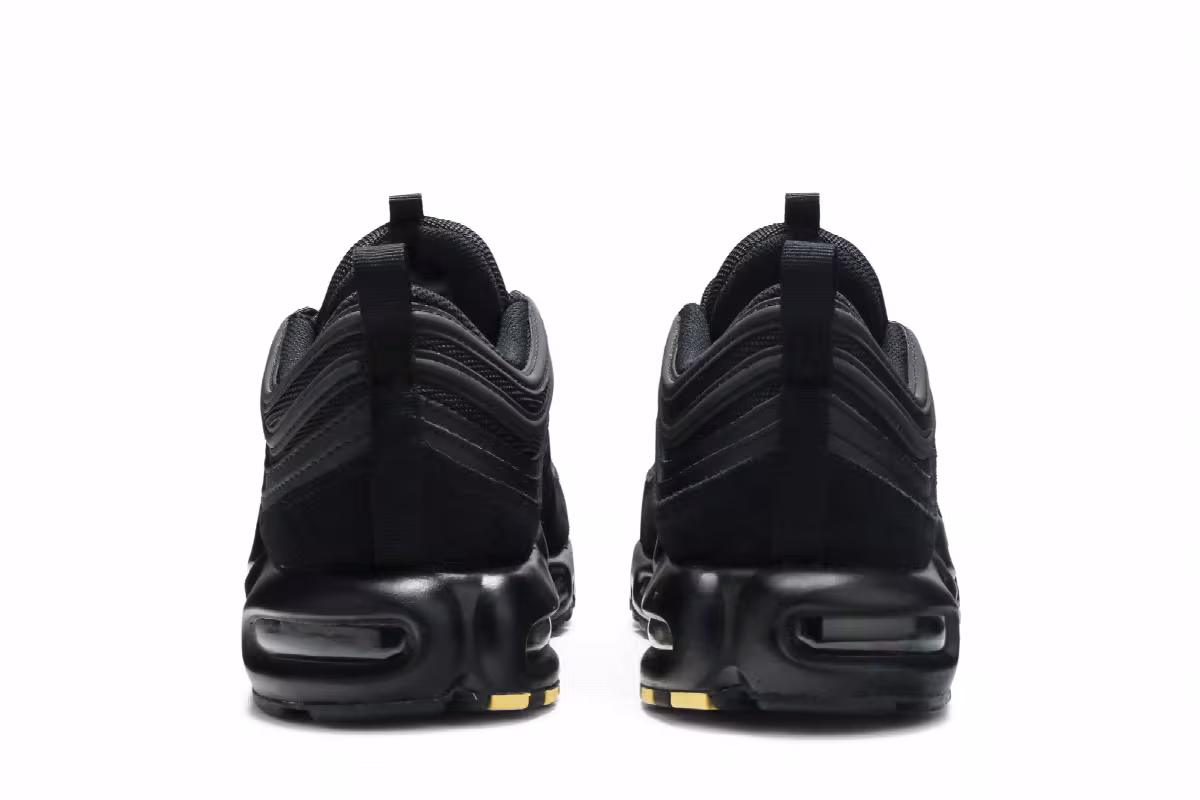Nike Air Max Plus 97 Black Hyper Crimson, view 7