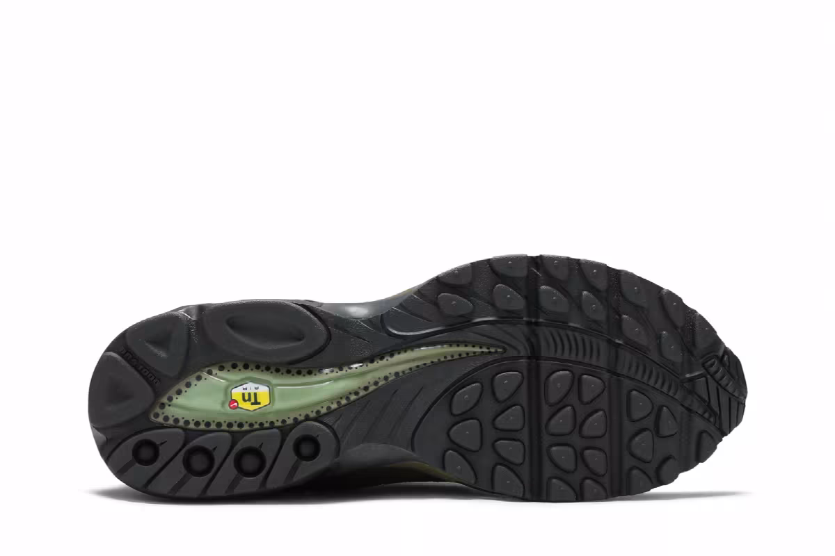 Nike Air Max Tailwind 5 SP Sequoia Green, view 5
