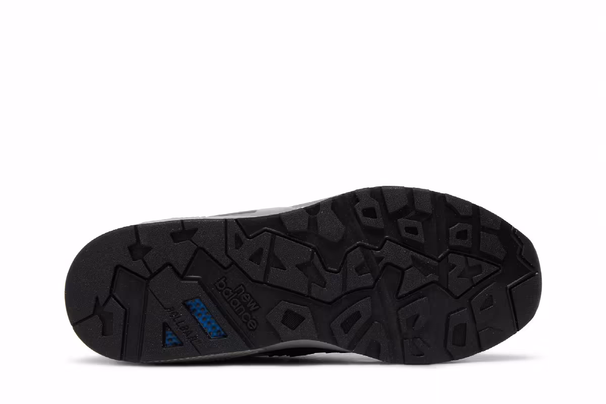 New Balance 580 Black Shadow Grey, view 5