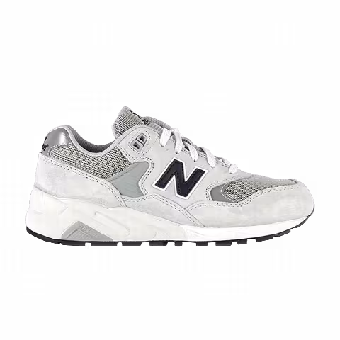 New Balance 580