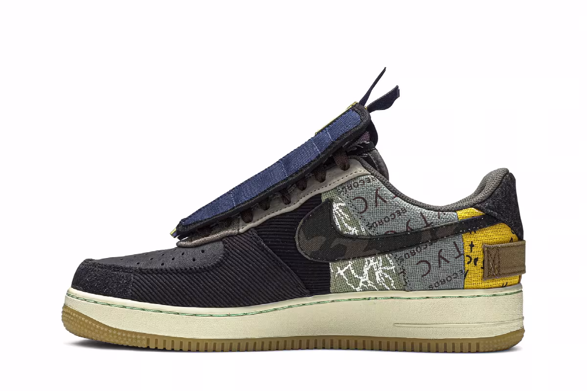 Travis Scott x Nike Air Force 1 Low Cactus Jack, view 4