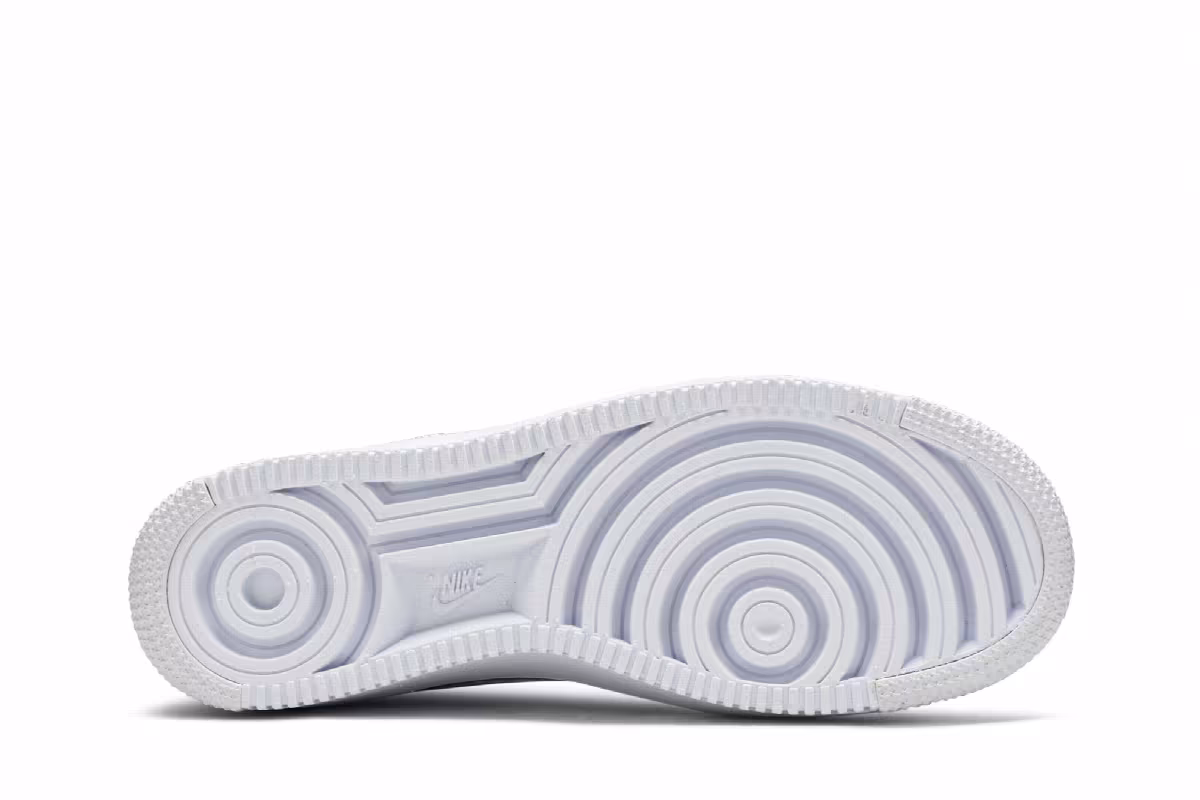 Nike Air Force 1 Flyknit Low 2.0 Pure Platinum, view 5