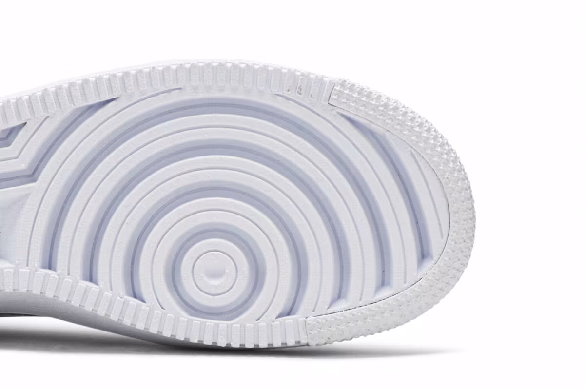 Nike Air Force 1 Flyknit Low 2.0 Pure Platinum, view 6