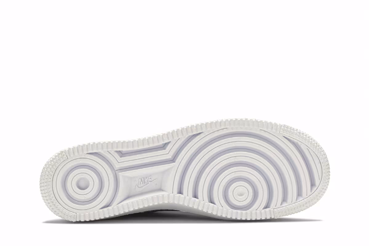 Nike Air Force 1 Flyknit Low 2.0 Oreo, view 5