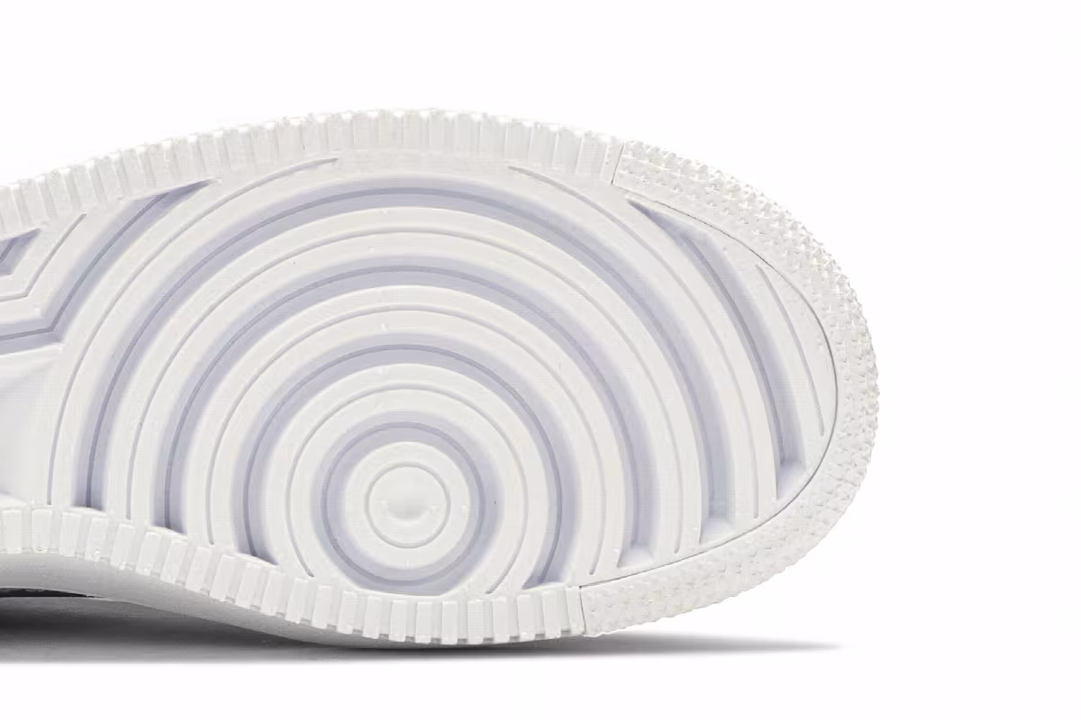 Nike Air Force 1 Flyknit Low 2.0 Oreo, view 6