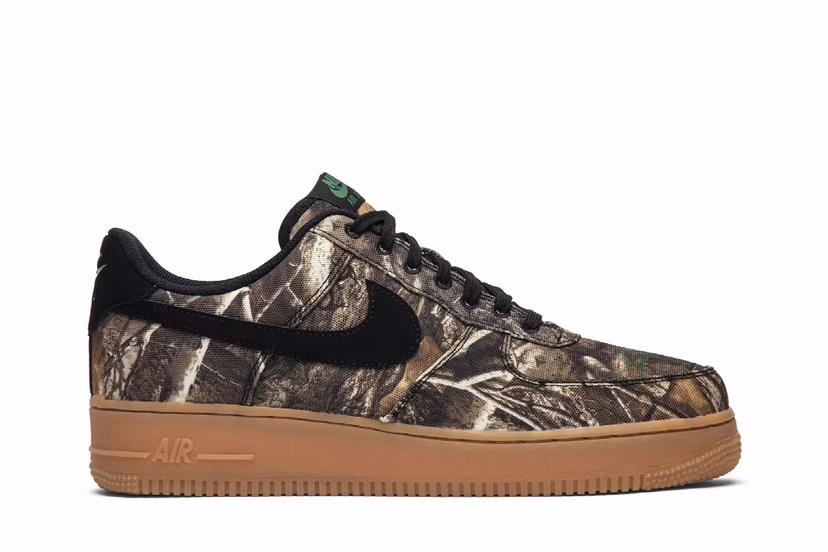 Realtree x Nike Air Force 1 Low Tan Camo, view 2