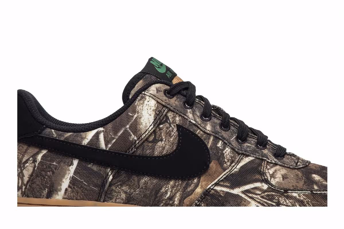 Realtree x Nike Air Force 1 Low Tan Camo, view 3