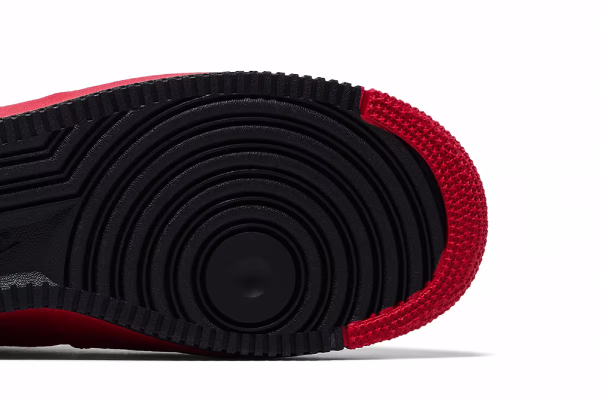 Nike Air Force 1 High University Red Black, view 6