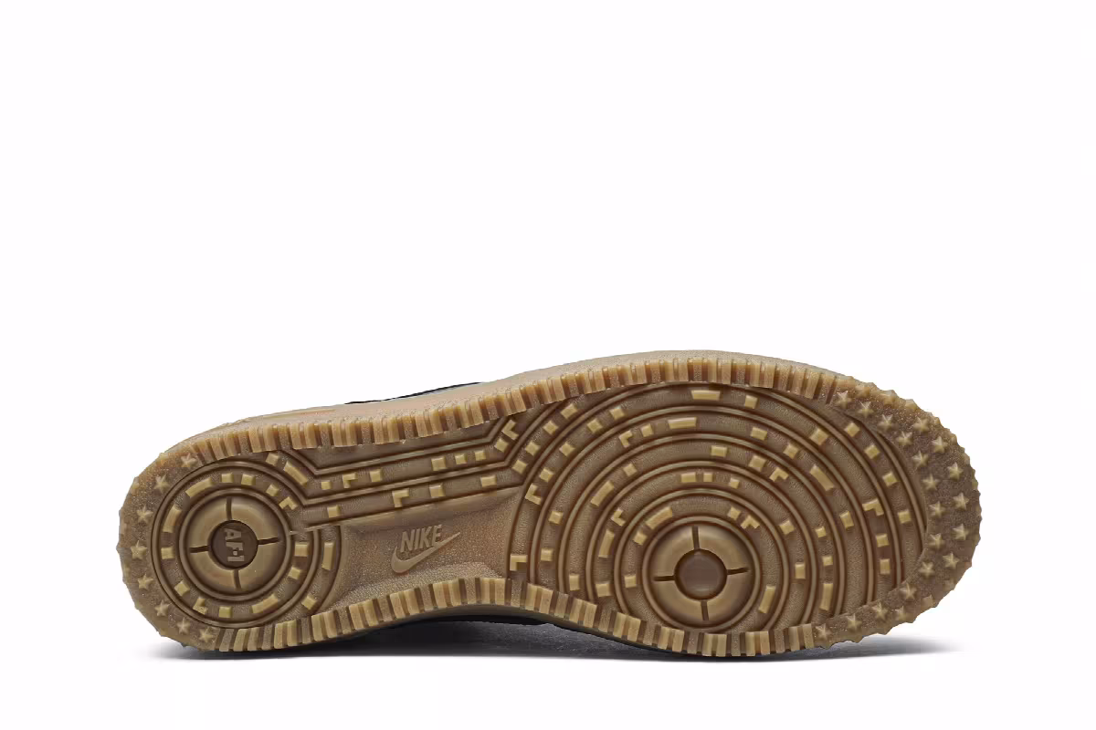 Nike Gore-Tex x Air Force 1 High Olive, view 5