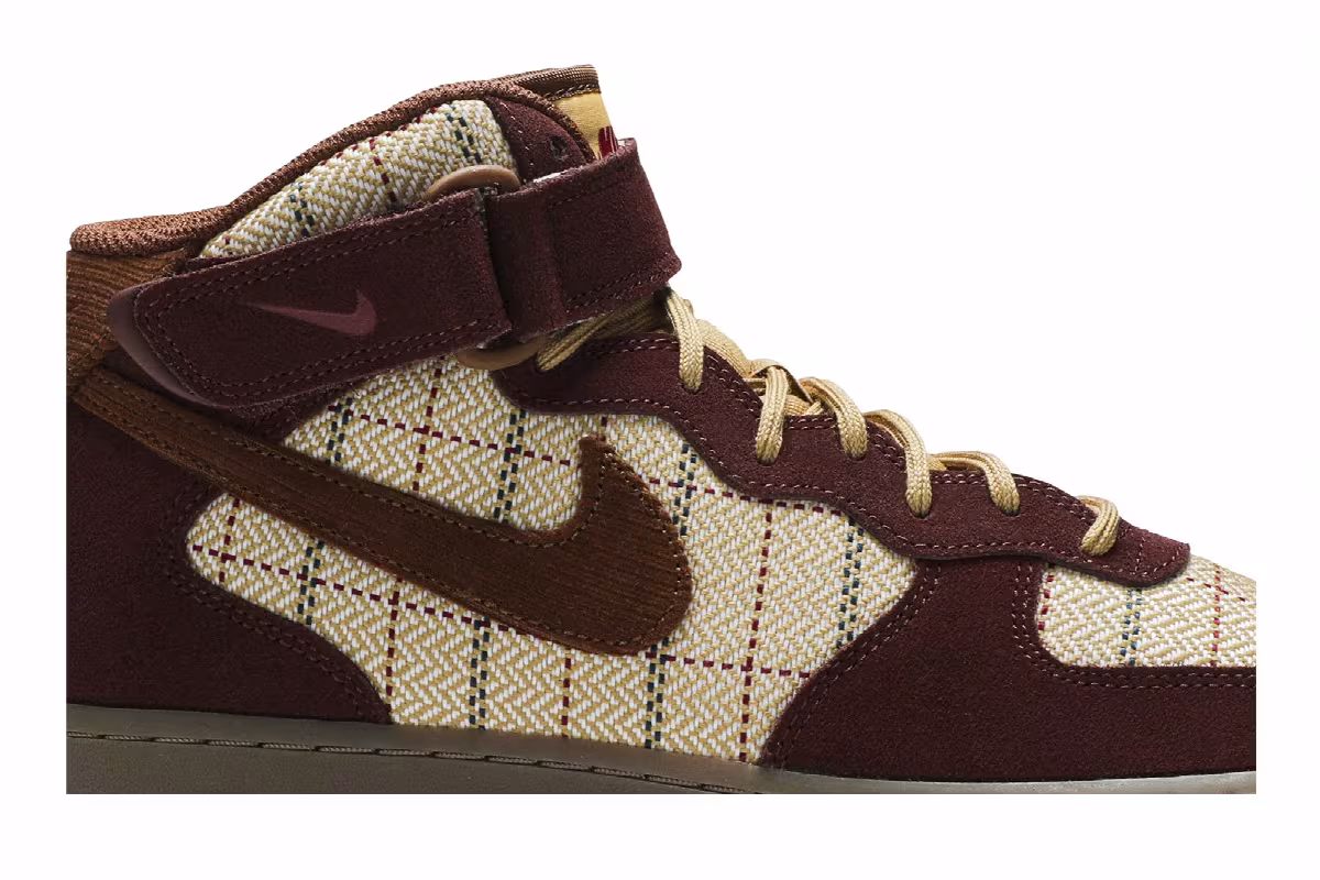 Nike Air Force 1 Mid Gum Dark Brown, view 3