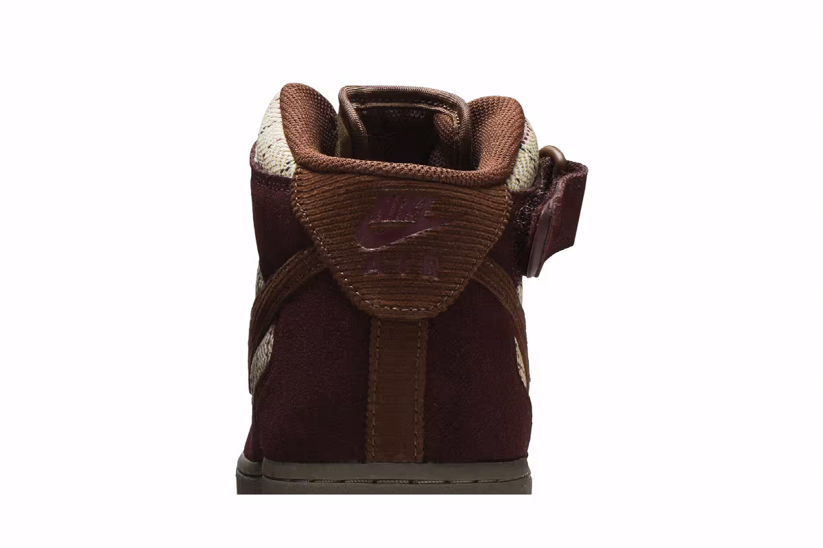 Nike Air Force 1 Mid Gum Dark Brown, view 8