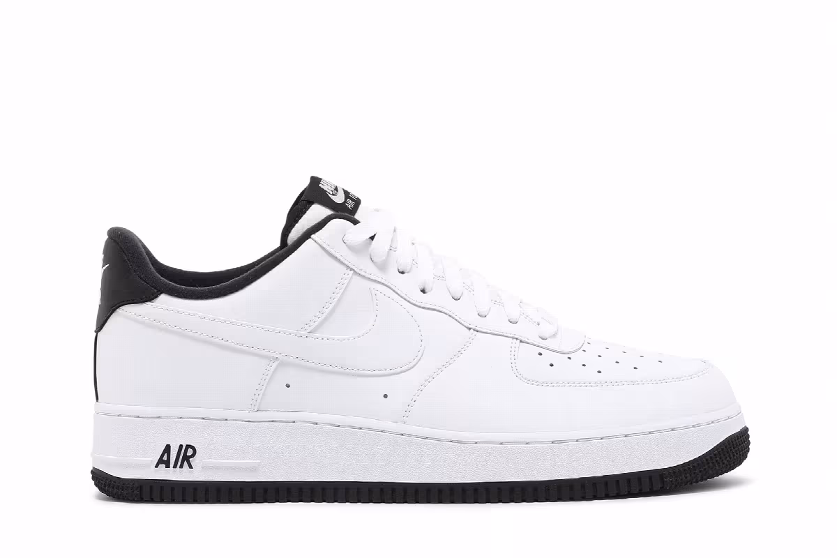 Nike Air Force 1 White Black, view 2