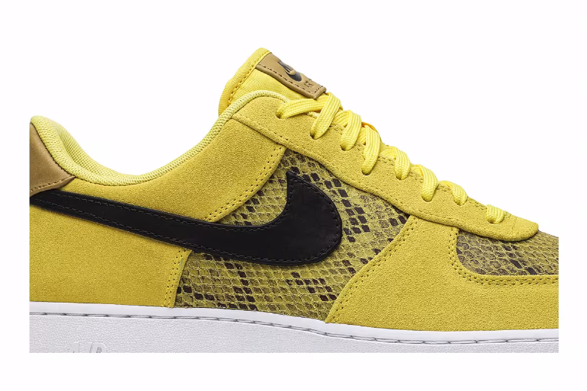 Nike Air Force 1 Low Yellow Snakeskin, view 3
