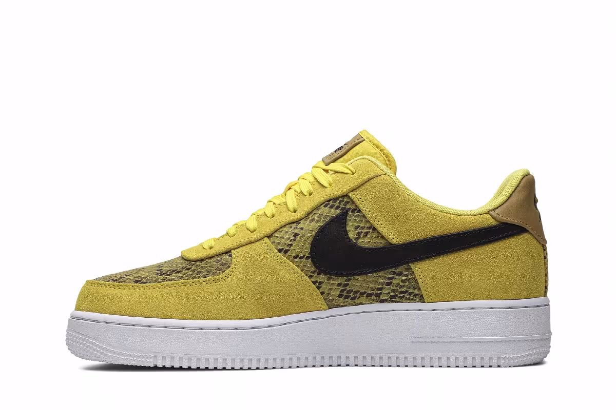 Nike Air Force 1 Low Yellow Snakeskin, view 4