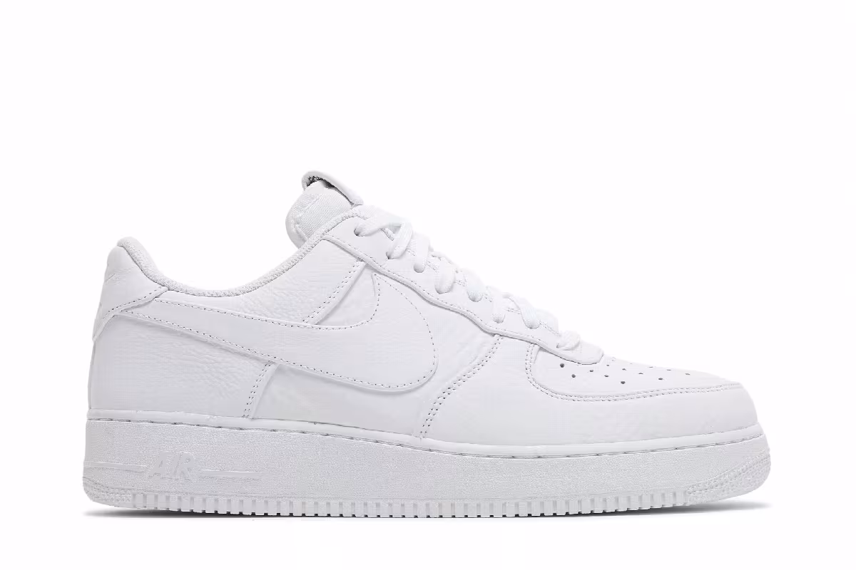 Nike Air Force 1 Low Premium Oversized Swoosh, view 2
