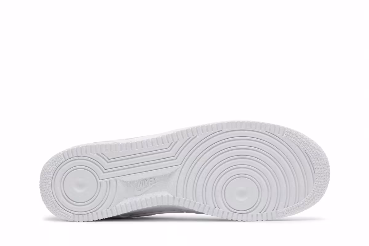 Nike Air Force 1 Low Premium Oversized Swoosh, view 5
