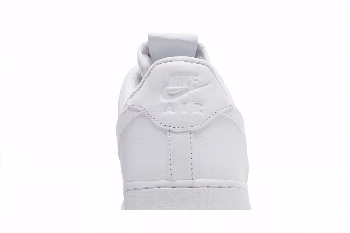 Nike Air Force 1 Low Premium Oversized Swoosh, view 8