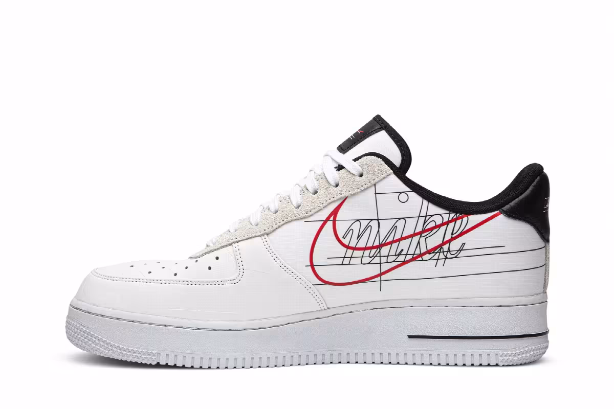 Nike Air Force 1 Low Script Swoosh, view 4