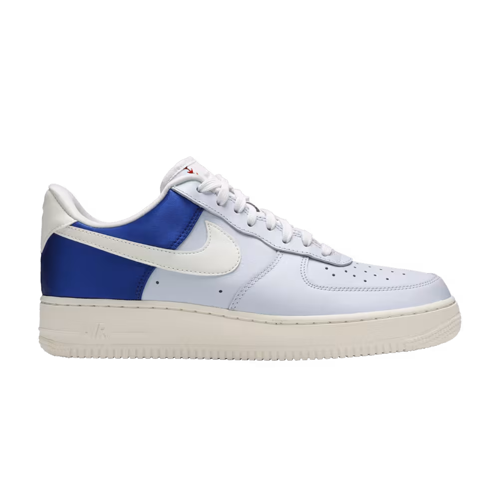Nike Air Force 1 07 QS City Pride Toronto