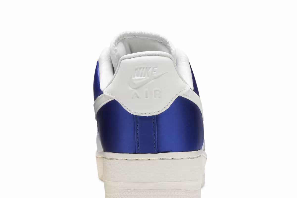Nike Air Force 1 07 QS City Pride Toronto, view 8
