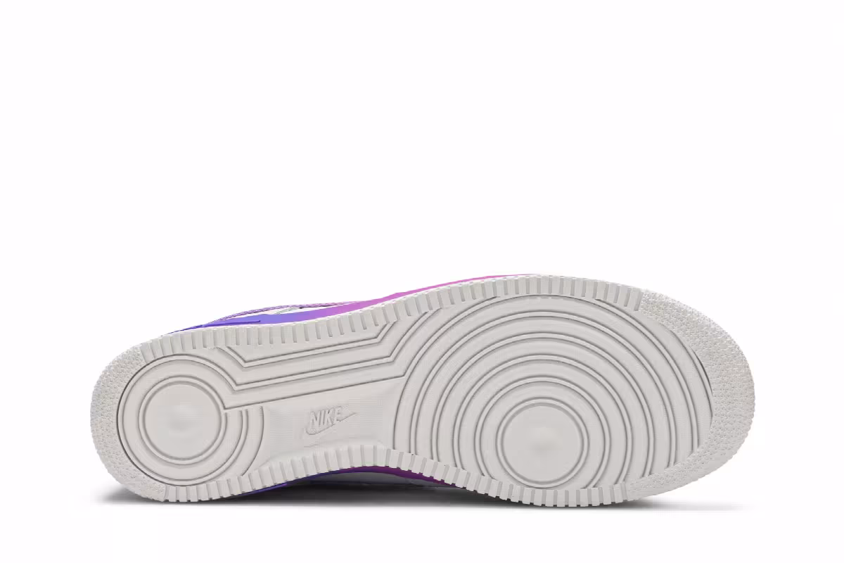Nike Air Force 1 Low Hyper Grape, view 5