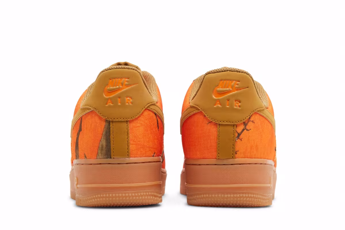 Realtree x Nike Air Force 1 Low Orange Camo, view 7