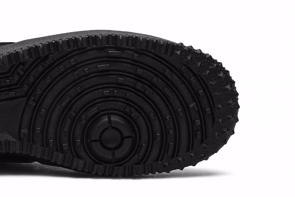 Gore-Tex x Nike Air Force 1 High Triple Black, view 6