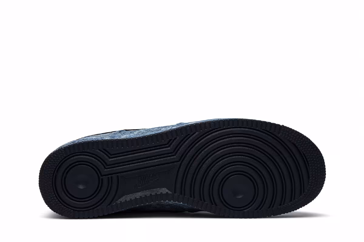 Levi's x Nike By You x Air Force 1 Low Exclusive Denim, view 5