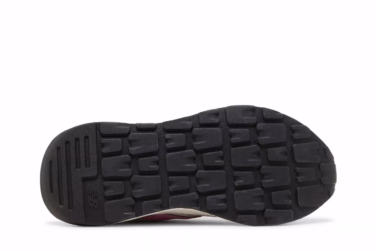 New Balance Women's 57/40 Barbie, view 5