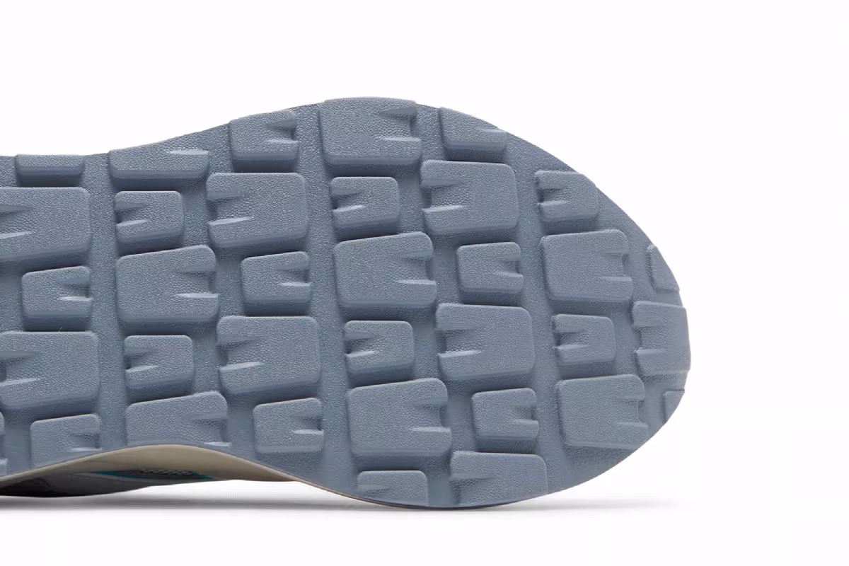 New Balance Women's 57/40 Incubation, view 6