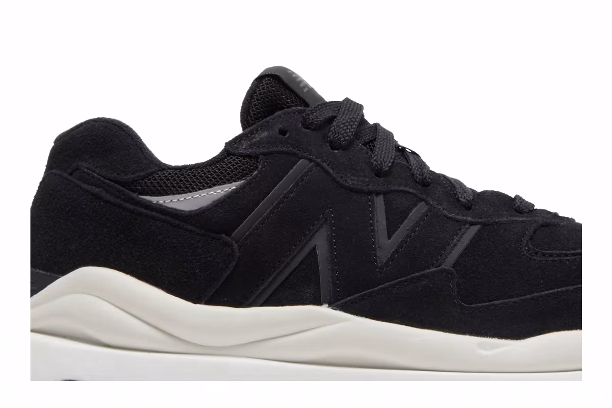 New Balance 57/40 Black White, view 3