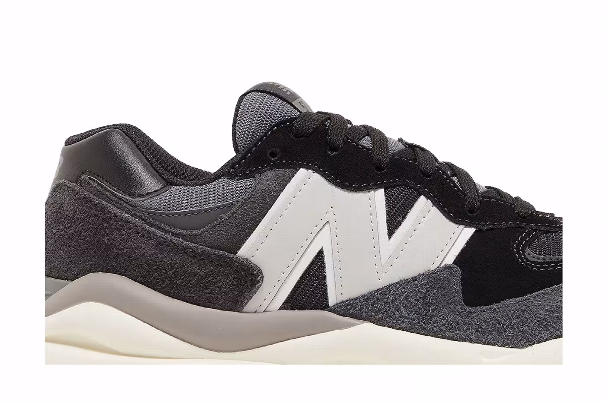 New Balance 57/40 Black Magnet, view 3