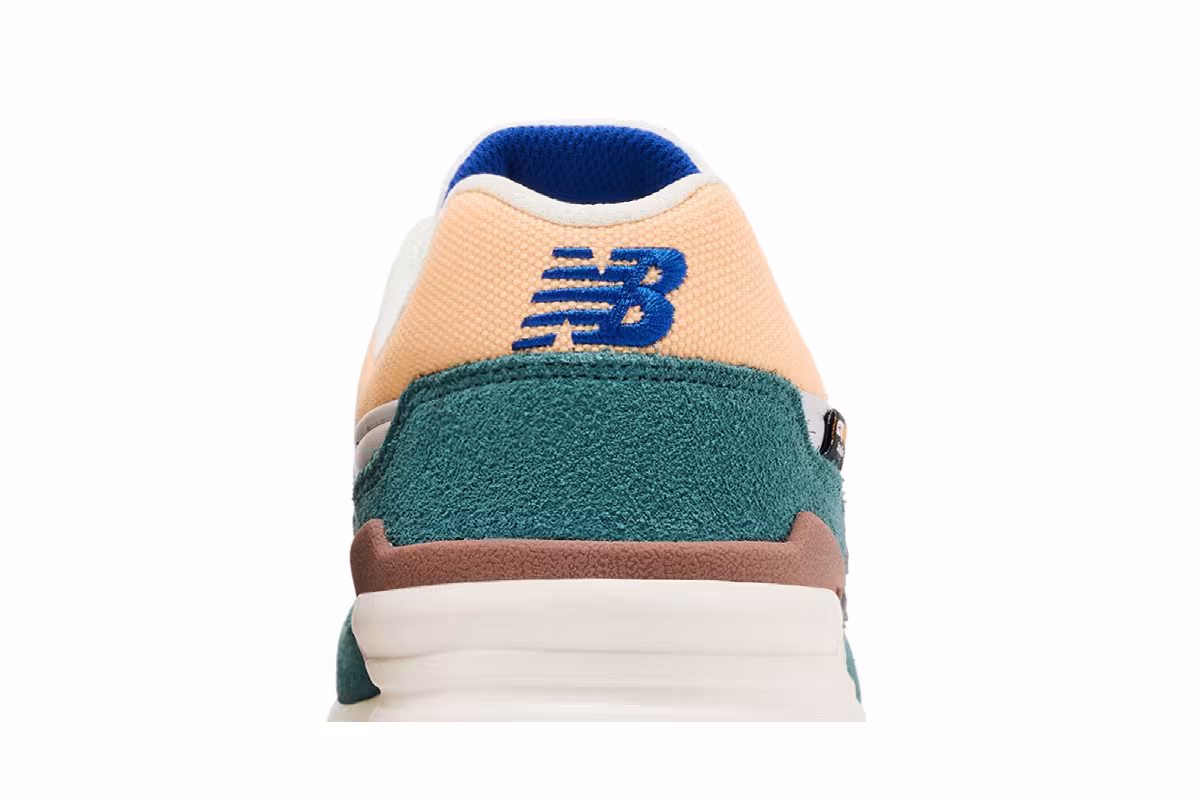 New Balance 997H Sea Salt Spruce, view 8